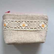 Load image into Gallery viewer, Bouquet Notions Pouch( lace)