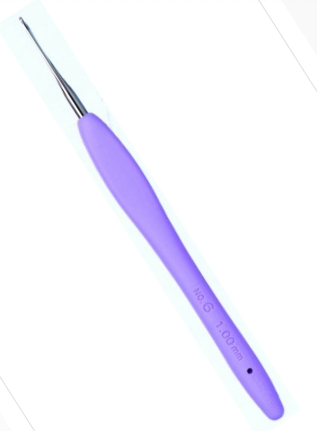 Clover Amour Steel Crochet Hook
