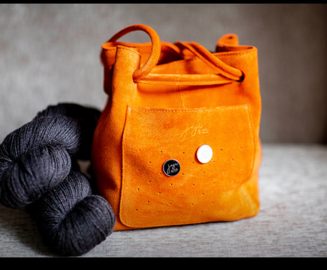 Joji & Co Hobo Bag. Orange